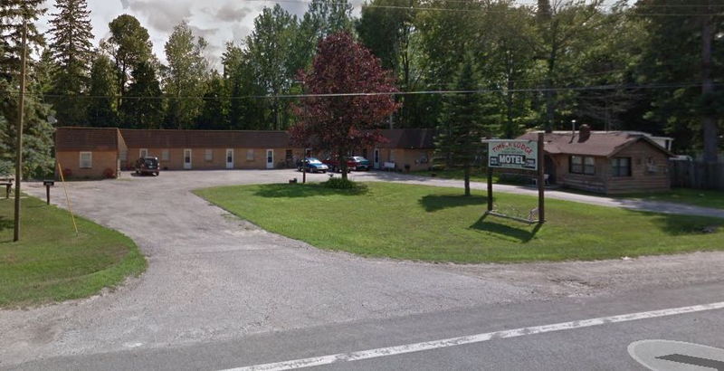 Timber Lodge Motel (Mecca Motel) - From Web Listing (newer photo)